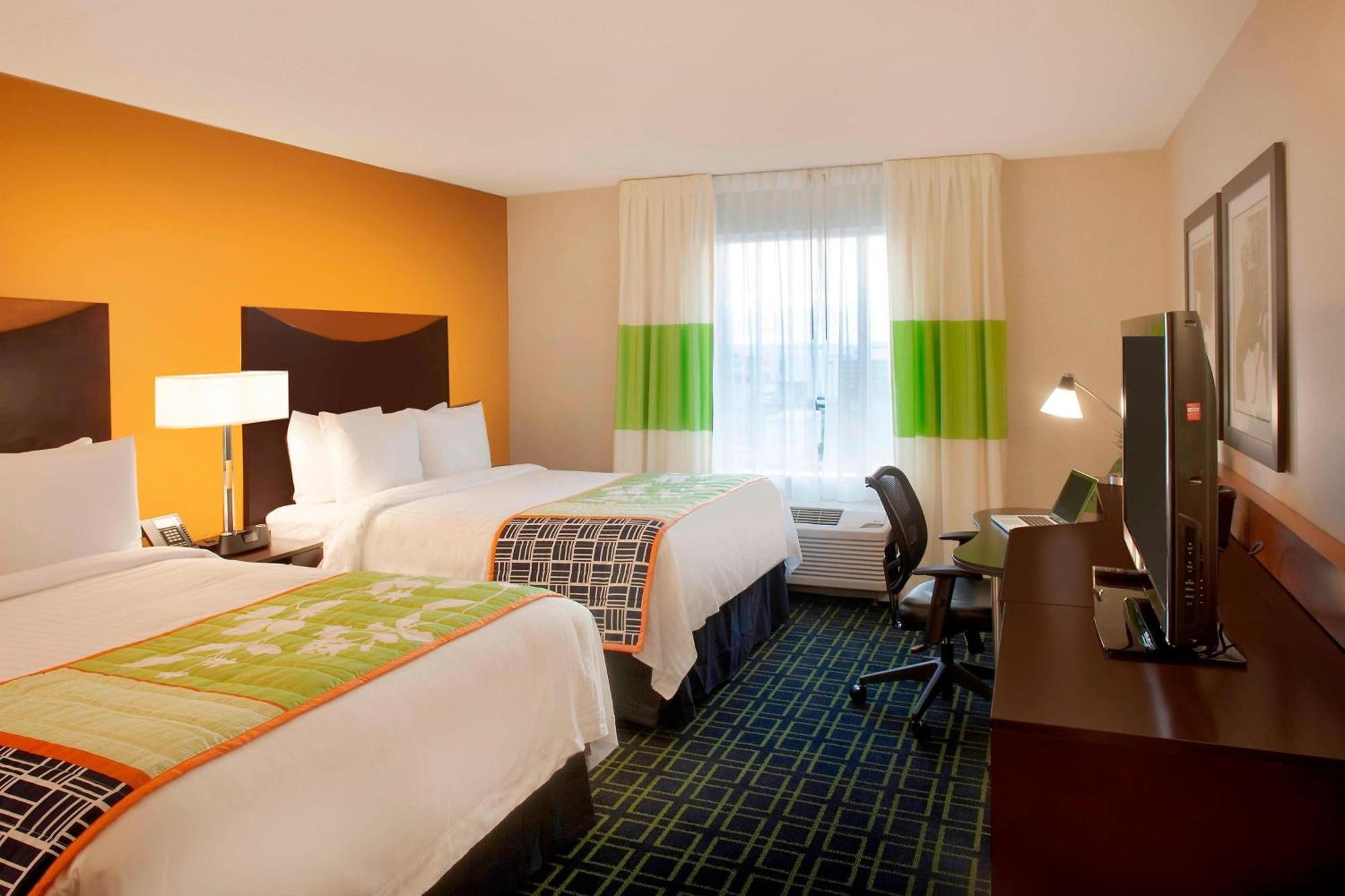 Fairfield Inn & Suites By Marriott Toronto Mississauga Ngoại thất bức ảnh