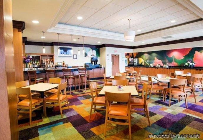 Fairfield Inn & Suites By Marriott Toronto Mississauga Ngoại thất bức ảnh
