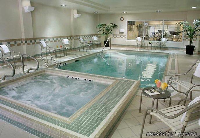Fairfield Inn & Suites By Marriott Toronto Mississauga Ngoại thất bức ảnh